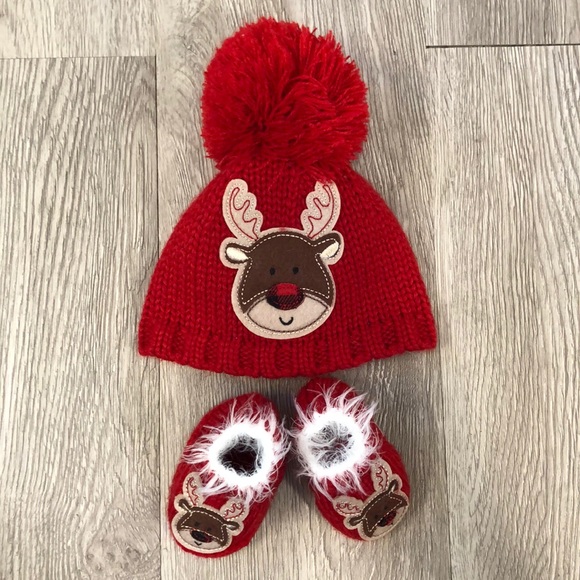 Baby’s first Christmas outfit bundle - Picture 6 of 8